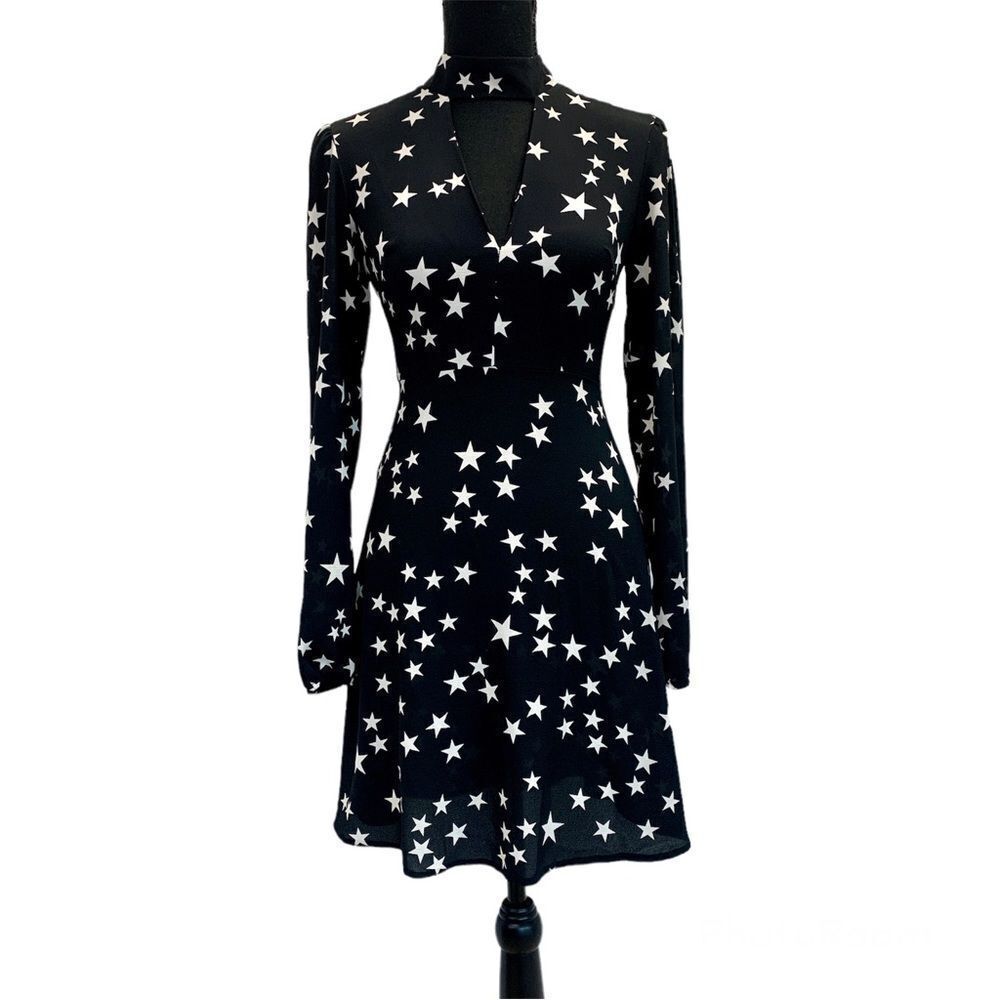 Atmosphere black white star dress Sz 2